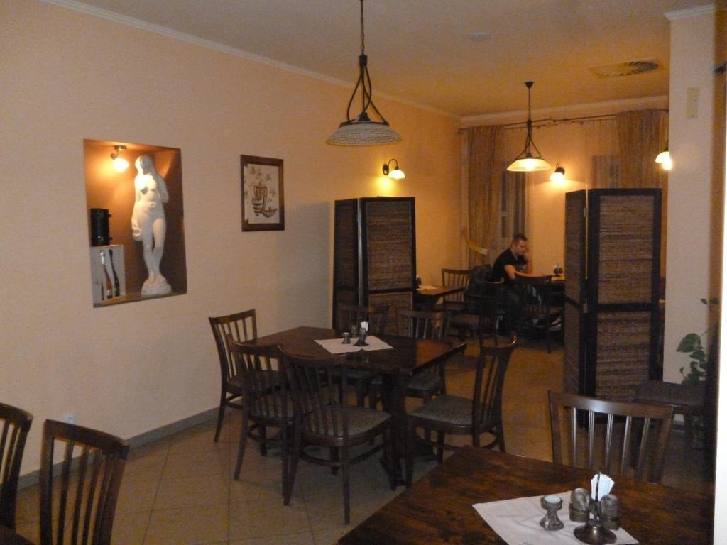 Pension Kamenny Dvur Mariánské Lázně Exterior foto
